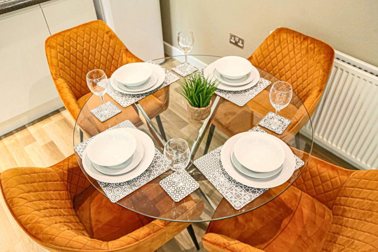 Campbell Park Apartment - City Centre - Free Parking, Balcony, Super-Fast Wifi And Smart Tv With Netflix By Yoko Property Milton Keynes Extérieur photo