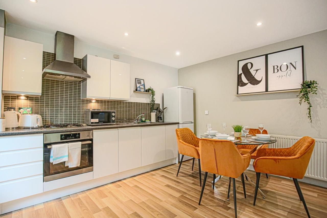 Campbell Park Apartment - City Centre - Free Parking, Balcony, Super-Fast Wifi And Smart Tv With Netflix By Yoko Property Milton Keynes Extérieur photo